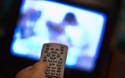研究：每多看1小时电视减寿22分钟