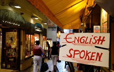 三分之二英国人完全不会说外语