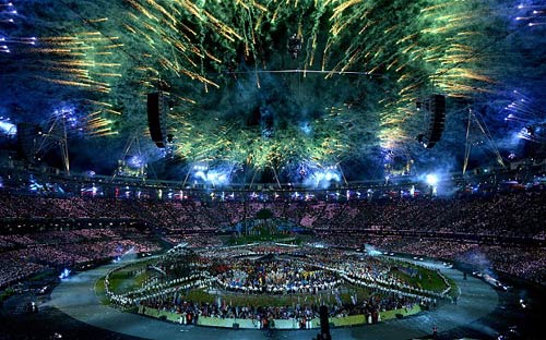 奥运会开幕式志愿者变卖表演道具惹众怒
