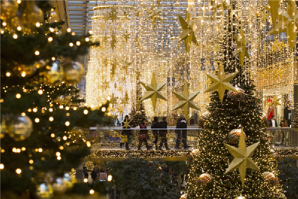 Christmas festivities held around world