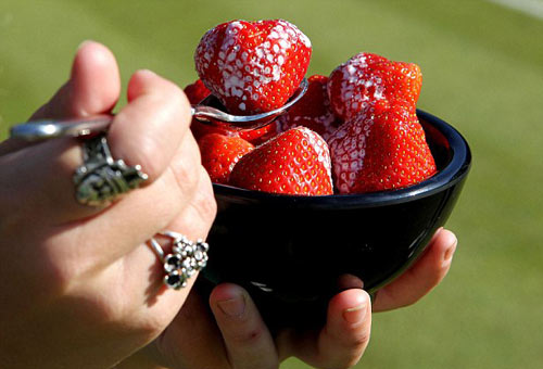 研究：草莓是“最快乐的水果”