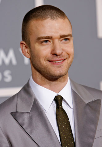 Singer Justin Timberlake arrives at the 49th Annual Grammy Awards in Los Angeles February 11, 2007.