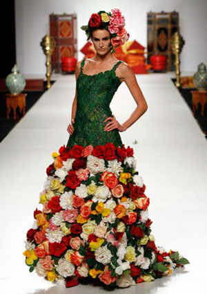 A model presents a creation from the Maria Alegre collection at the Barcelona Bridal Week fashion show May 30, 2007.
