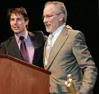 Tom Cruise surprises Spielberg