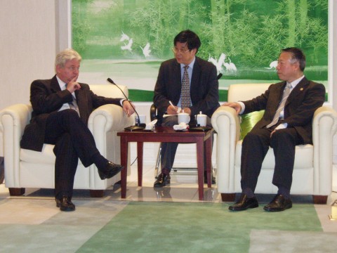 法国驻华大使苏和先生访问复旦