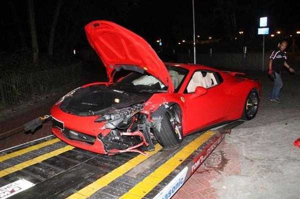 Ferrari damaged to avoid an animal