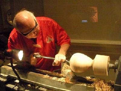 Washington exhibit celebrates the art of wood turning and carving
