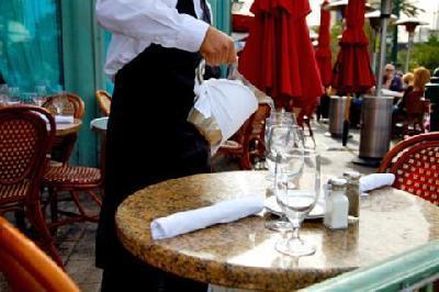 US restaurant patrons pay one for normally-free tap water