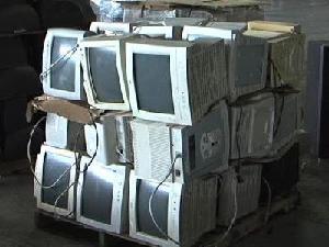 US communities adopt electronic waste laws, recycling programs