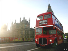 Double-decker Buses 伦敦的双层巴士