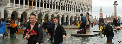 Flooding in Venice 威尼斯的水灾