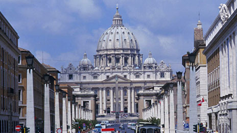 Vatican bank 'four trillion dollar fraud' stopped 梵蒂冈银行阻截4万亿美金诈骗案