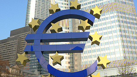 EU investment plan 欧盟主席公布巨额投资方案重振欧盟经济