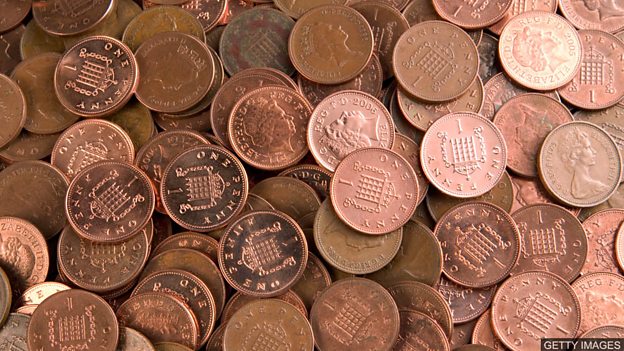 What future for a humble British coin? 小面值英镑硬币 未来是去是留？
