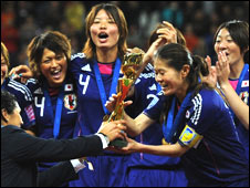 Japan Win World Cup on Penalties 日本女足点球获胜夺冠世界杯