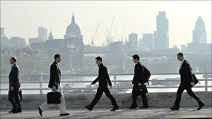 英国大学生找工作“越来越早”