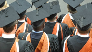 调查：大学毕业后做无偿实习的多为女性