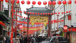 海外生存之惑：中国背景，中国人