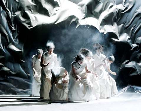 英国阿库•汉姆舞蹈团《上升之路》