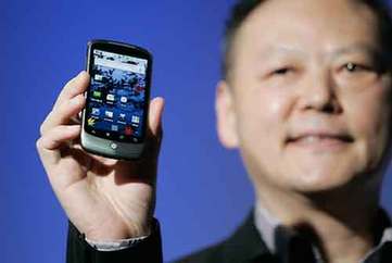 谷歌发布智能手机NexusOne  iPhone终遇对手