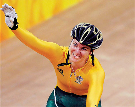 This silver medal means gold for me. 　　　　　　　　　　　　　——　Anna Meares