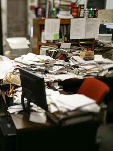 调查：办公桌凌乱 员工效率高