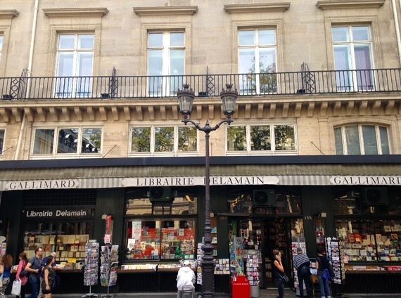 拯救巴黎最古老的书店