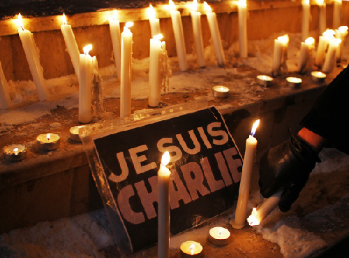 各国民众悼念巴黎枪击案遇难者