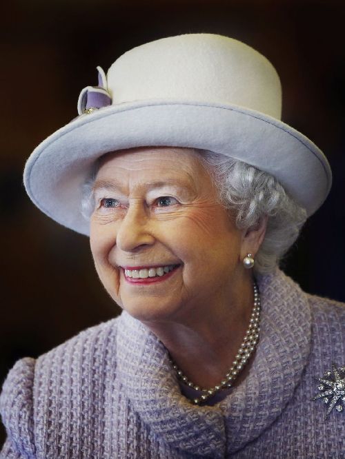 伊丽莎白女王成为在世最长寿的君主