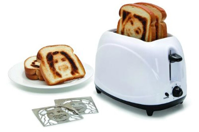 秀色可“餐”：美国推出自拍面包机