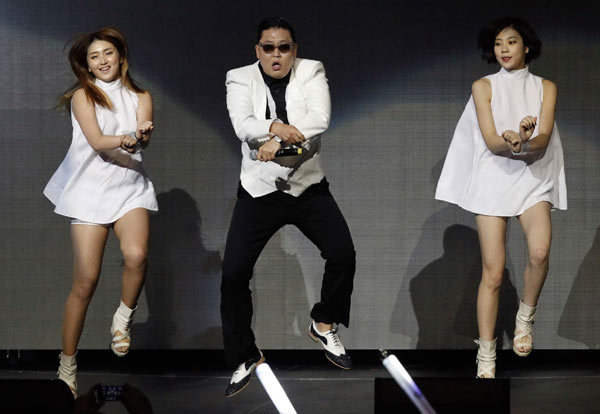 Gangnam Style wakes up girl