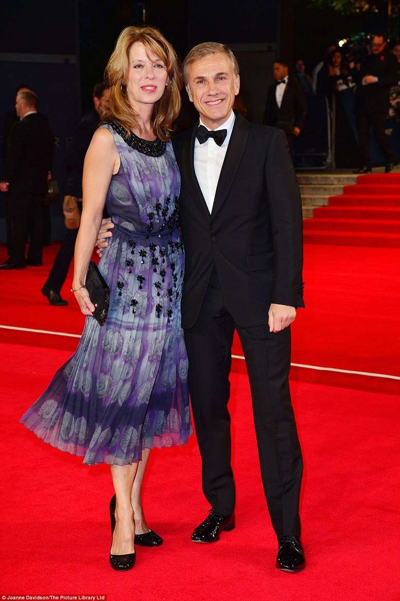 威廉王子夫妇出席《007：幽灵党》全球首映礼