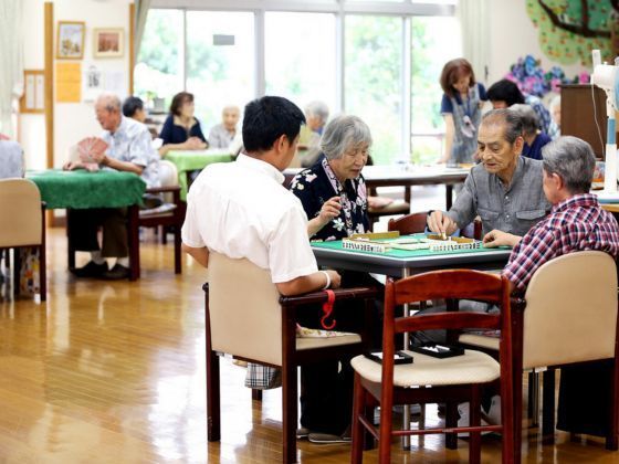 老龄化严重，日本兴起“赌场主题日间陪护所”