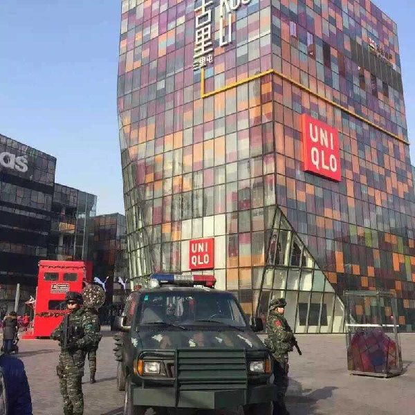 北京警方圣诞启动“安保黄色预警”
