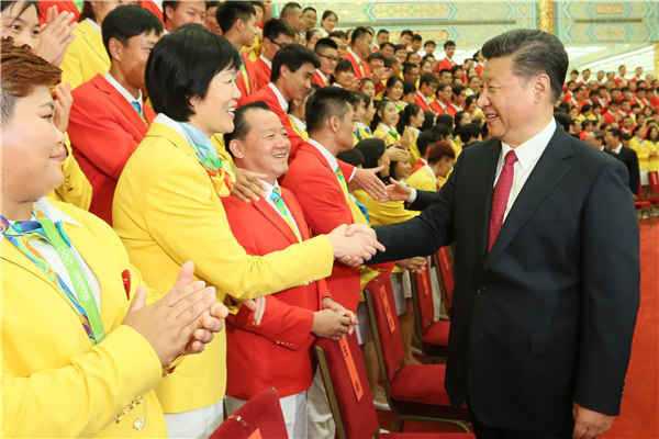 习近平会见中国奥运代表团 强调“奥运精神”