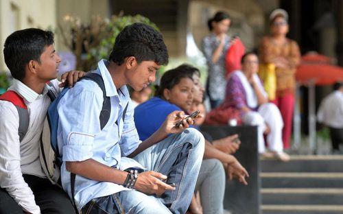 印度首富百亿美元建4G网 免费向全国提供