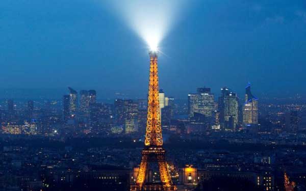 巴黎增设“城管” 不文明行为要罚款
