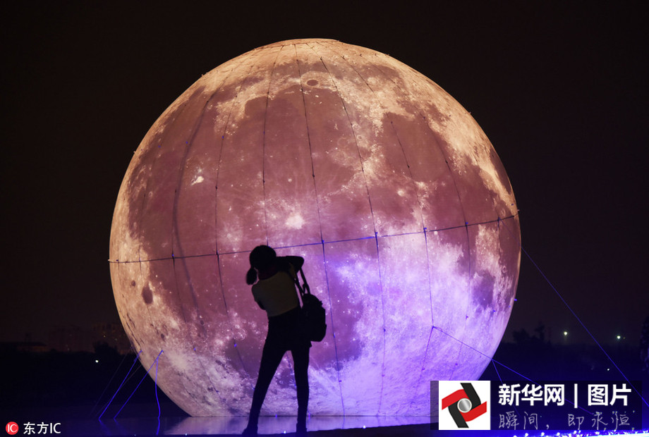 中秋佳节将至 各地“人造月亮”景观大PK（组图）