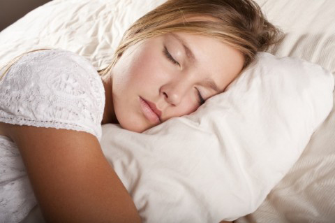 研究：睡得越多赚得越多