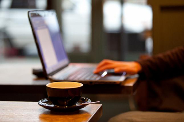 为什么很多人更愿意去咖啡馆学习、工作？