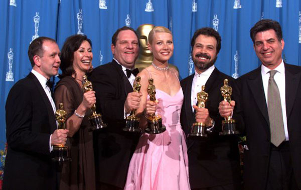 众明星集体控诉 好莱坞金牌制作人因性骚扰被自家公司解雇