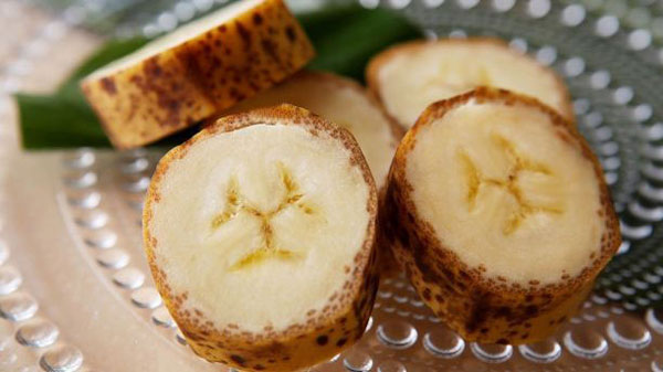 拯救“懒癌晚期”：日本开卖能吃皮的香蕉 38元一根