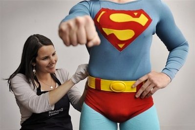 “超人”服装将于本月拍卖