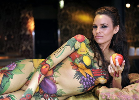 Body-painted model promotes vegetarian week