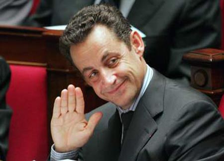 Costly Sarkozy criticized<BR> 萨科齐周开销50万遭批