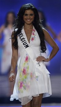 Miss Venezuela wins 2009 Miss Universe contest