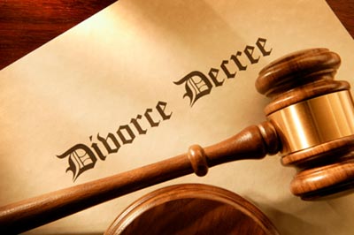 英98岁夫妇离婚 成世界年龄最大离婚者