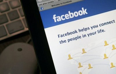 多数美国人不愿在Facebook上加老板为好友