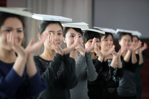 Expo hostesses trained for Shandong pavilion