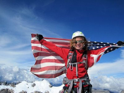 美13岁男孩挑战珠峰 有望成年龄最小登顶者
